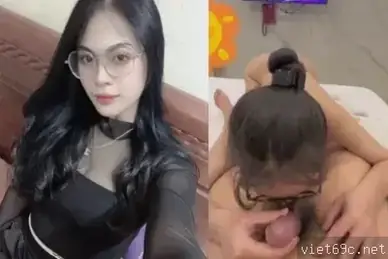 Pacar saya yang berkacamata tampak baik tetapi di dalamnya penuh dengan hasrat.