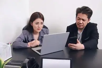 Sutradara Toge Gede Digenjot Liar di Lokasi Syuting