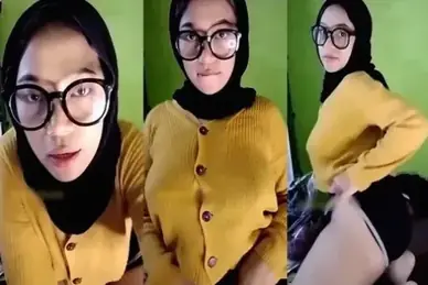 Ukhti Jilbab Nunjukin Toket Gede Karena Disawer Banyak